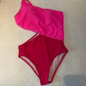 Pink size small one pice swimsuit